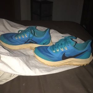 Nike Pegasus 36 running trail shoes 6